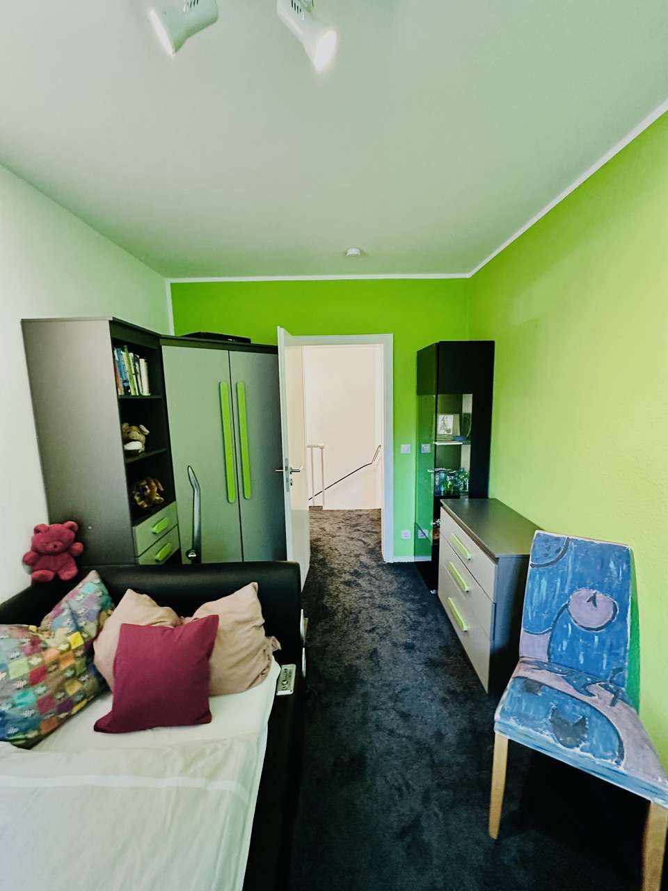 TRAUMHAUS energetisch modernisiert, Luftwärmepumpe und neues Dach 2023, Gartenhaus, sep. Stellplatz