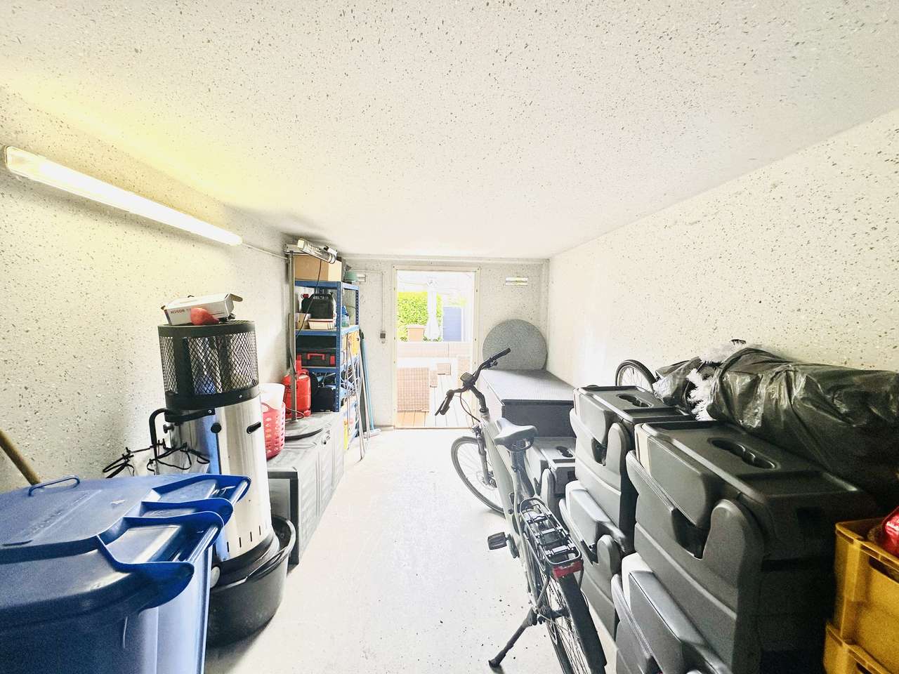 Traumhaus mit Wintergarten Sylter Flair, Garage, Stellplatz, Fußbodenheizung Baujahr 2004 Osterrath