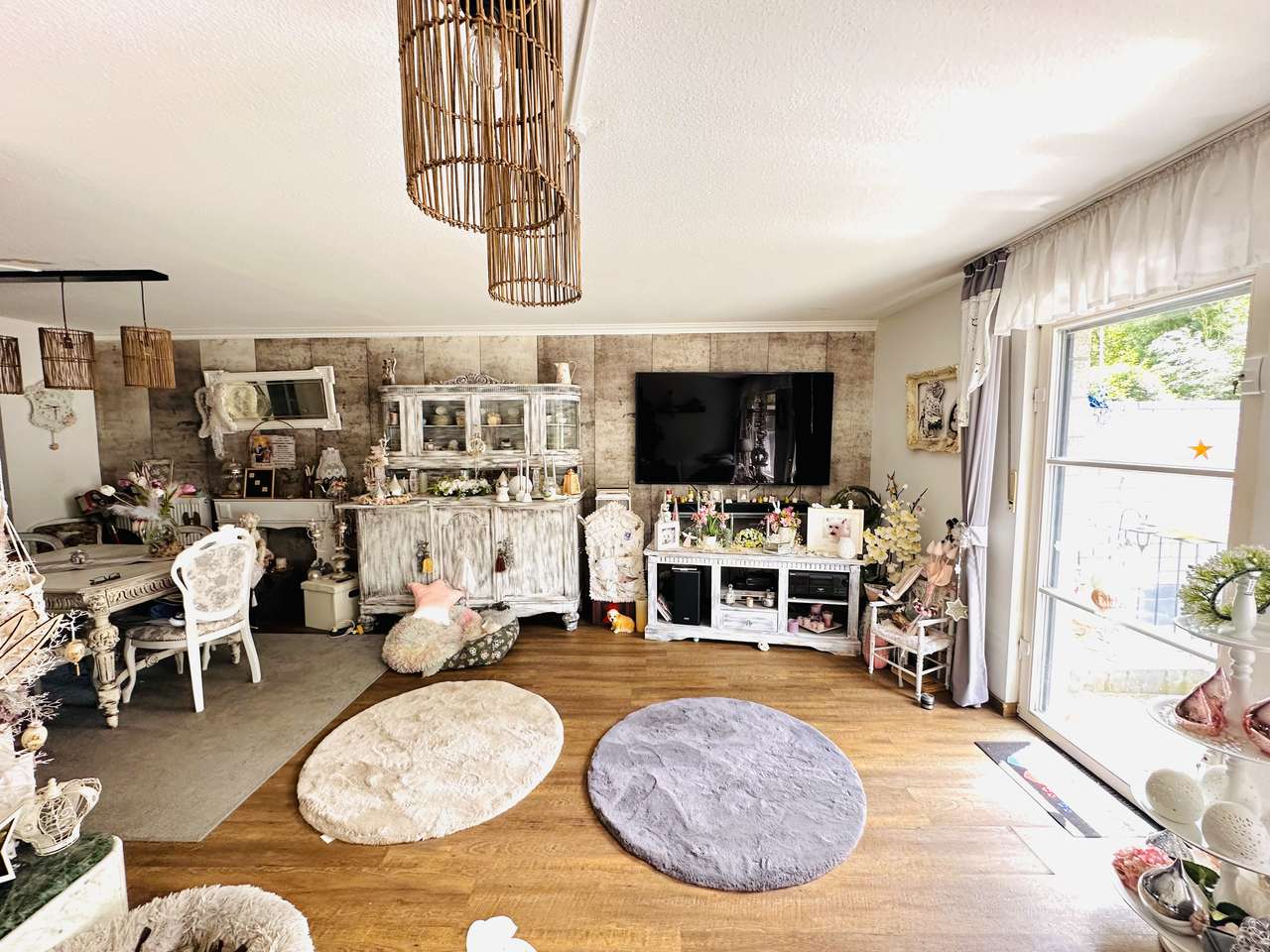 IHR NEUES FAMILIENHAUS MIT GARTEN, KELLER, BAUJAHR 1994, ZWEI STELLPLÄTZE