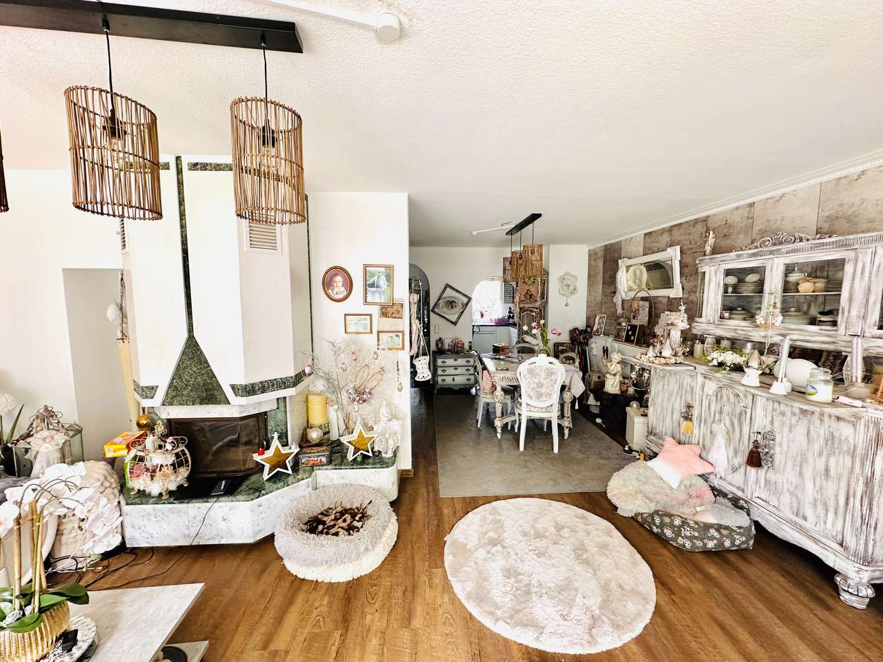 IHR NEUES FAMILIENHAUS MIT GARTEN, KELLER, BAUJAHR 1994, ZWEI STELLPLÄTZE