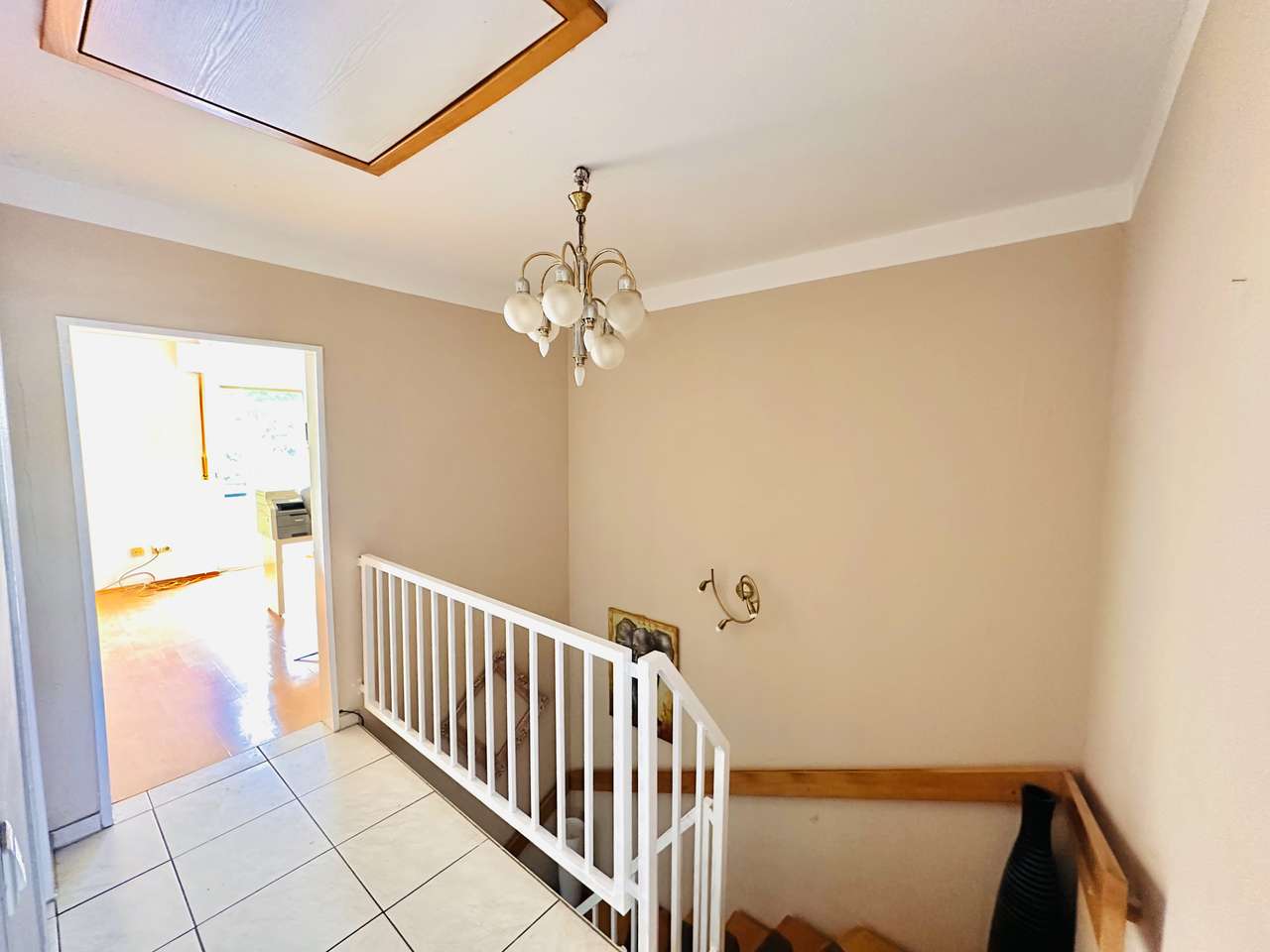 IHR NEUES FAMILIENHAUS MIT GARTEN, KELLER, BAUJAHR 1994, ZWEI STELLPLÄTZE