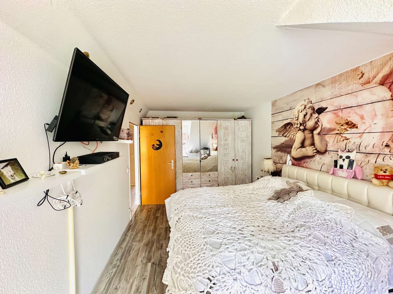 IHR NEUES FAMILIENHAUS MIT GARTEN, KELLER, BAUJAHR 1994, ZWEI STELLPLÄTZE