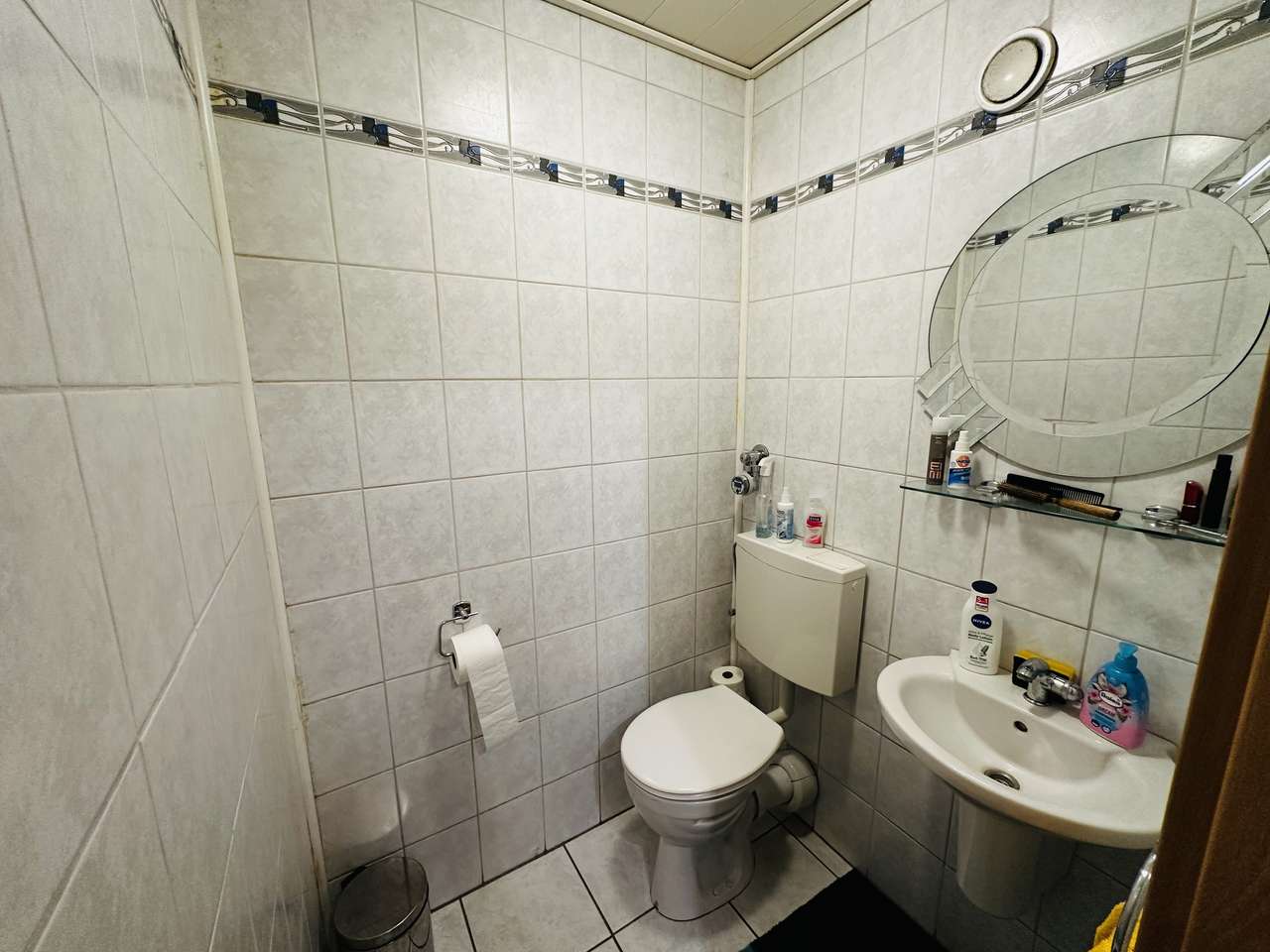 TRAUMWOHNUNG MIT TRAUMBLICK 106 qm, großer Balkon, 4 Zimmer, Bad, Aufzug, Garage