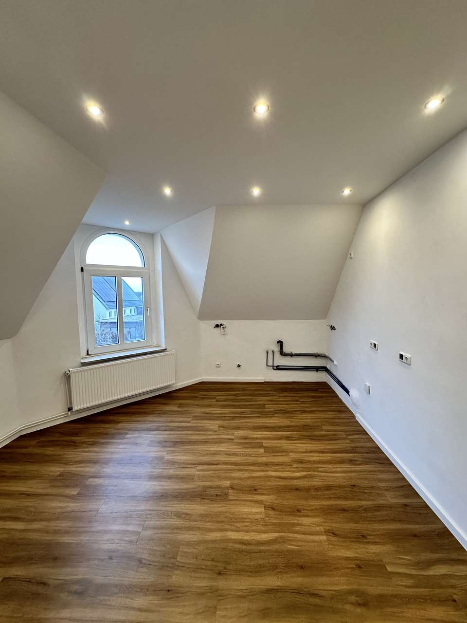 Saniertes Liebhaberhaus für Mehrgenerationen mit Garten,Sauna, Garage & viel Platz für Sportschützen