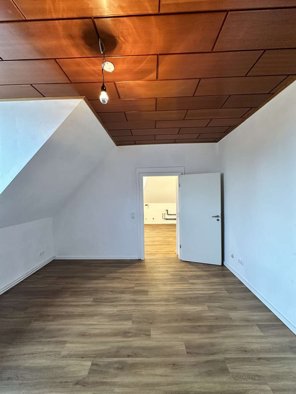 Saniertes Liebhaberhaus für Mehrgenerationen mit Garten,Sauna, Garage & viel Platz für Sportschützen
