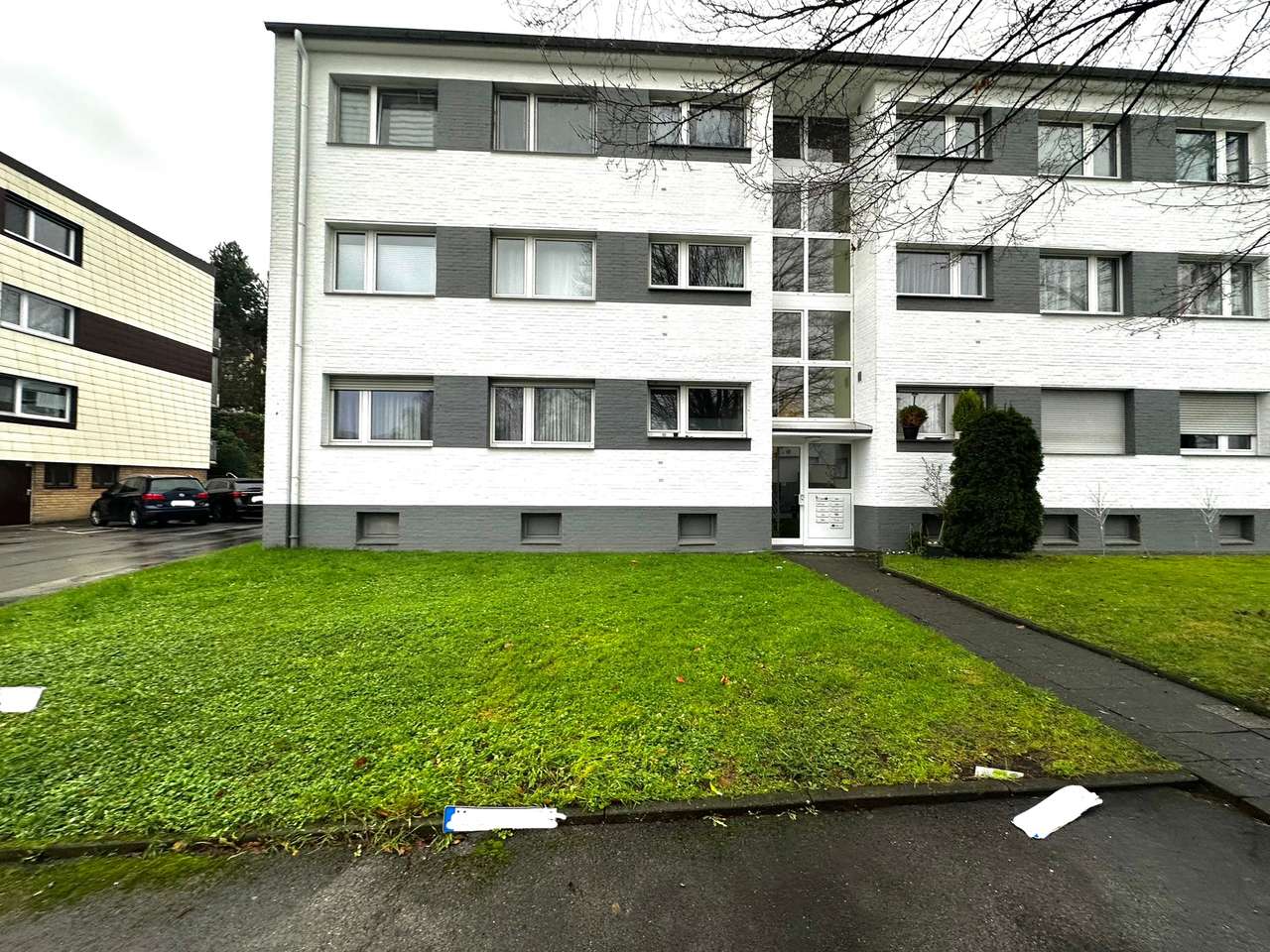 WEIHNACHTSINVESTMENT: 3 ZIMMER WOHNUNG MIT BALKON ERDGESCHOSS