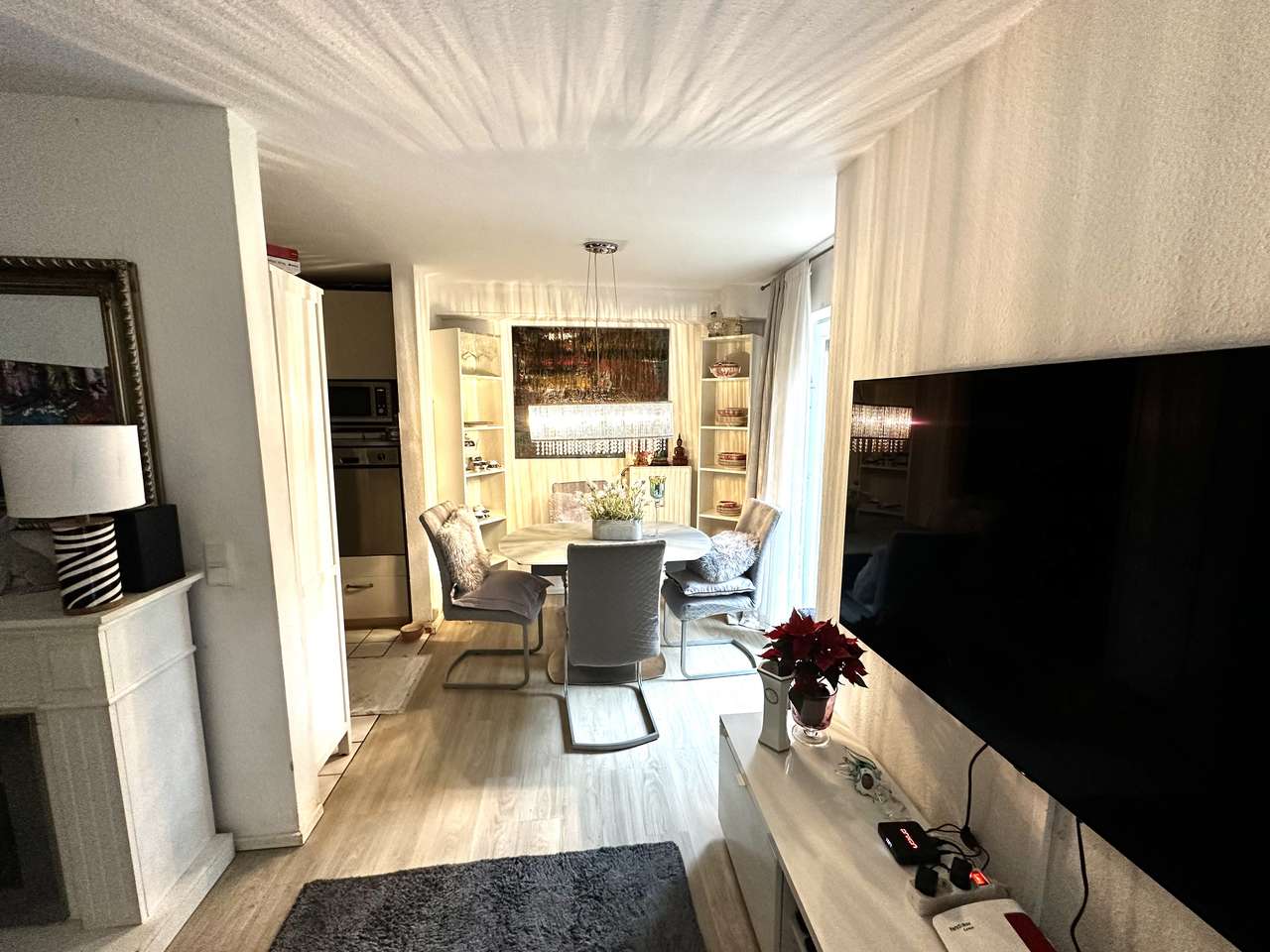 RESERVIERT 2 Zimmer, Küche Bad im EG mit Garten, TG-Stellplatz - vermietet -