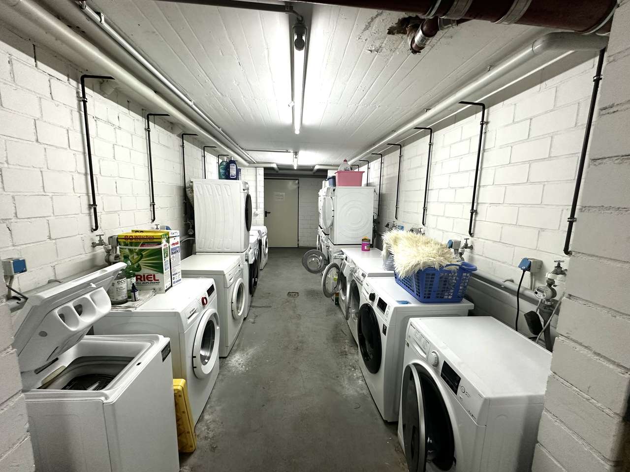 RESERVIERT 2 Zimmer, Küche Bad im EG mit Garten, TG-Stellplatz - vermietet -