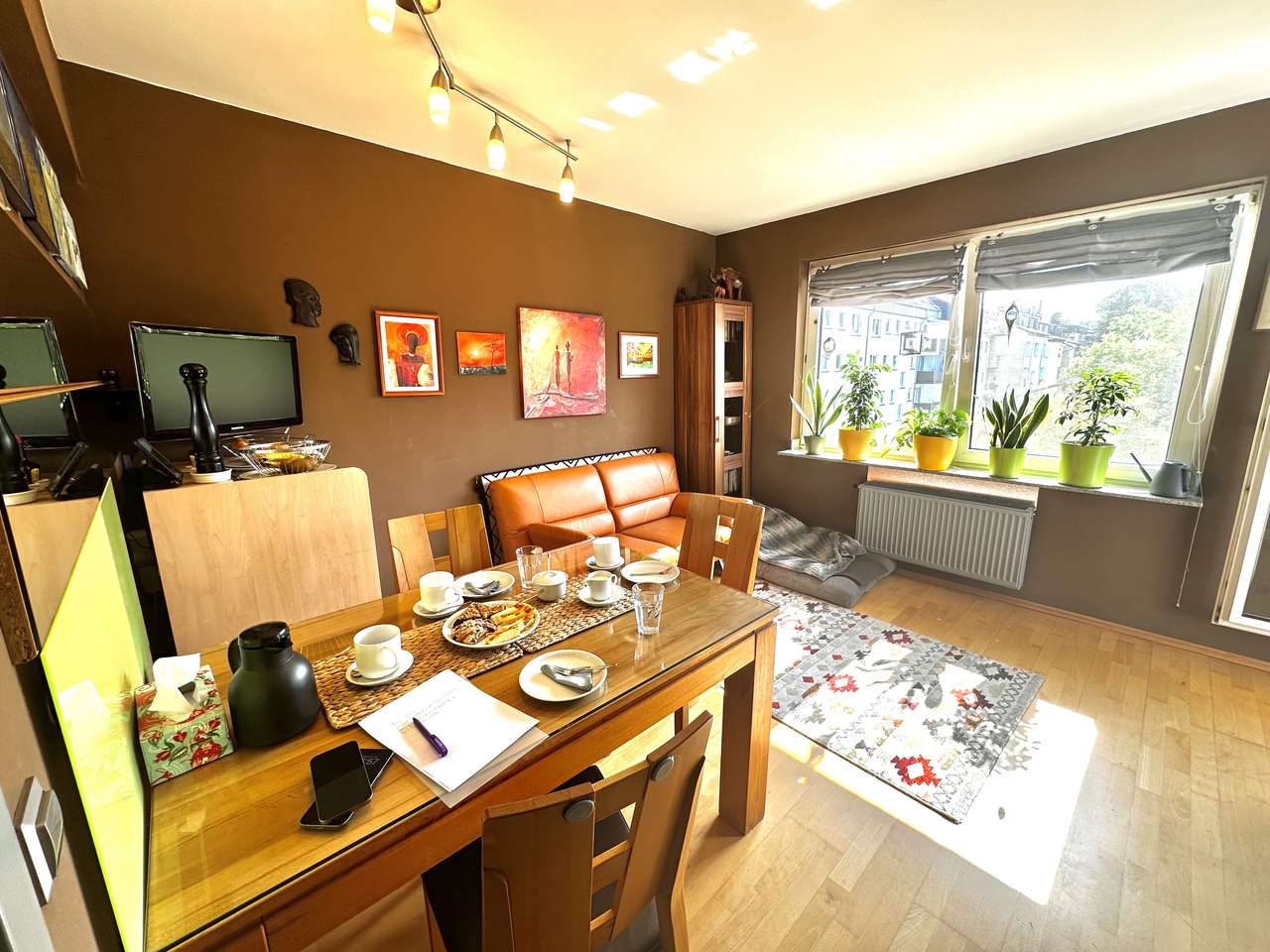 RESERVIERT NOTARTERMIN 3-Zimmer-Wohnung mit Balkon und großem Gemeinschaftsgarten in zentraler Lage