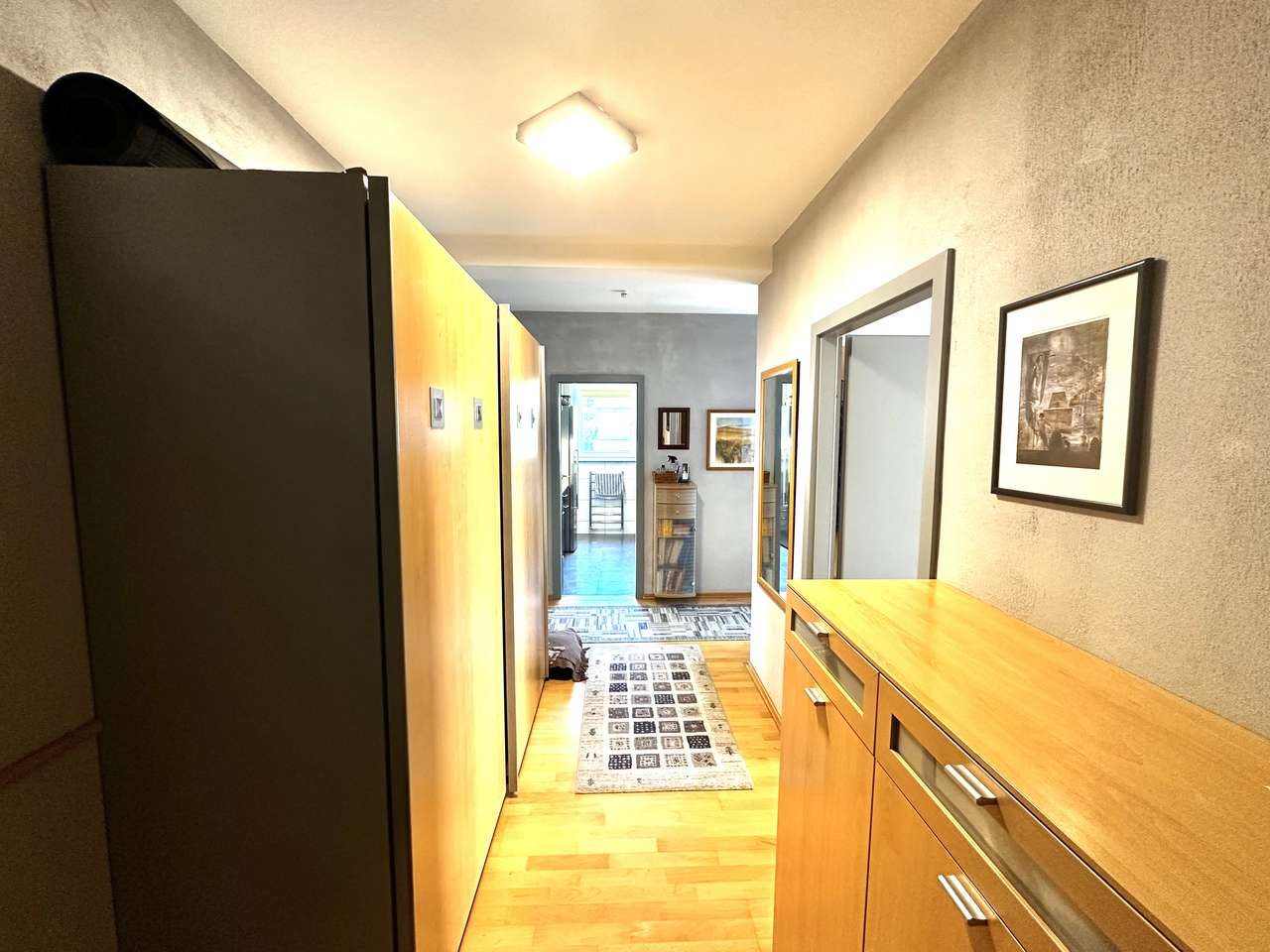 RESERVIERT NOTARTERMIN 3-Zimmer-Wohnung mit Balkon und großem Gemeinschaftsgarten in zentraler Lage
