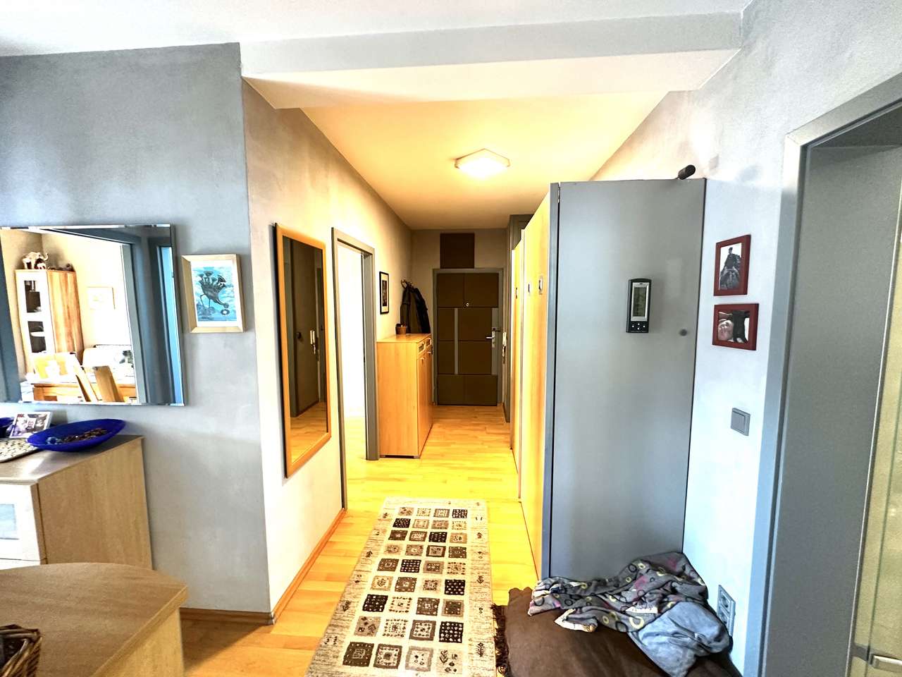 RESERVIERT NOTARTERMIN 3-Zimmer-Wohnung mit Balkon und großem Gemeinschaftsgarten in zentraler Lage