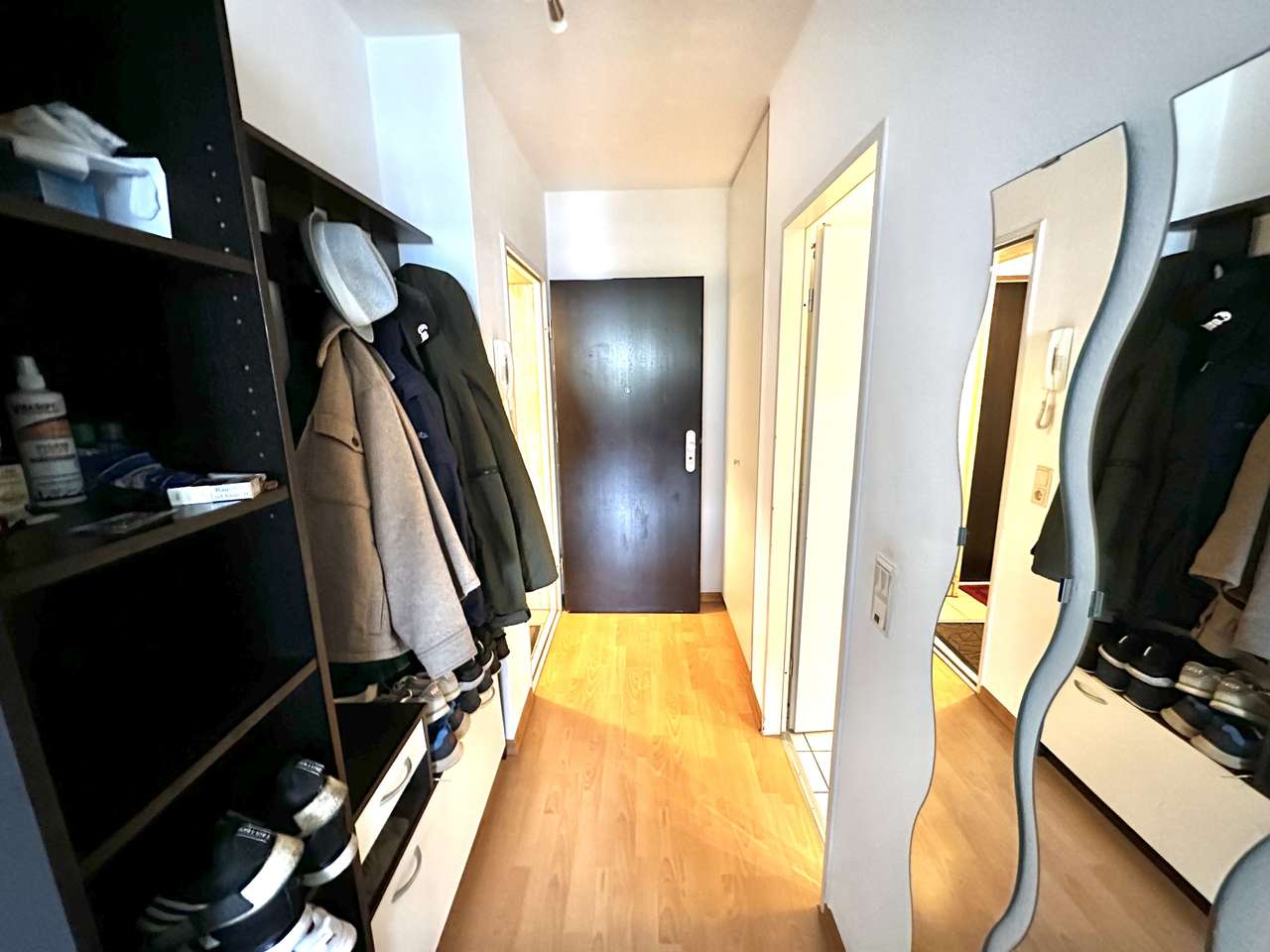 Single-Wohnung mit Küche,Südbalkon mit Gartenblick+ optionaler TG-Stellplatz in Neu-Ehrenfeld