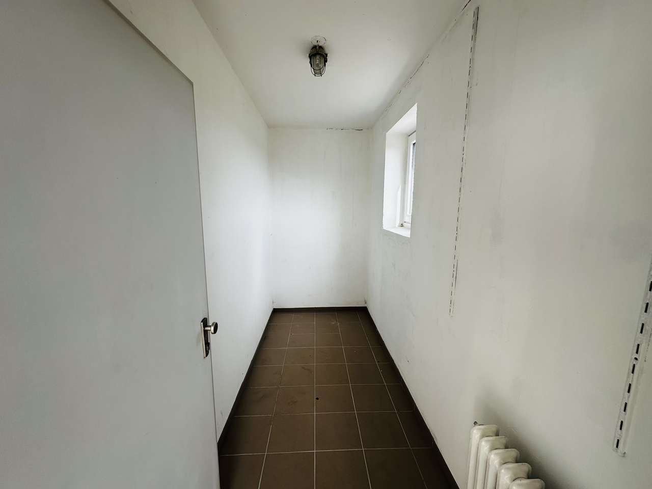 Lichtdurchflutete 3,5 Balkonwohnung + TG +ggf. offene Küche in guter Lage mit tollem Blick ins Grüne
