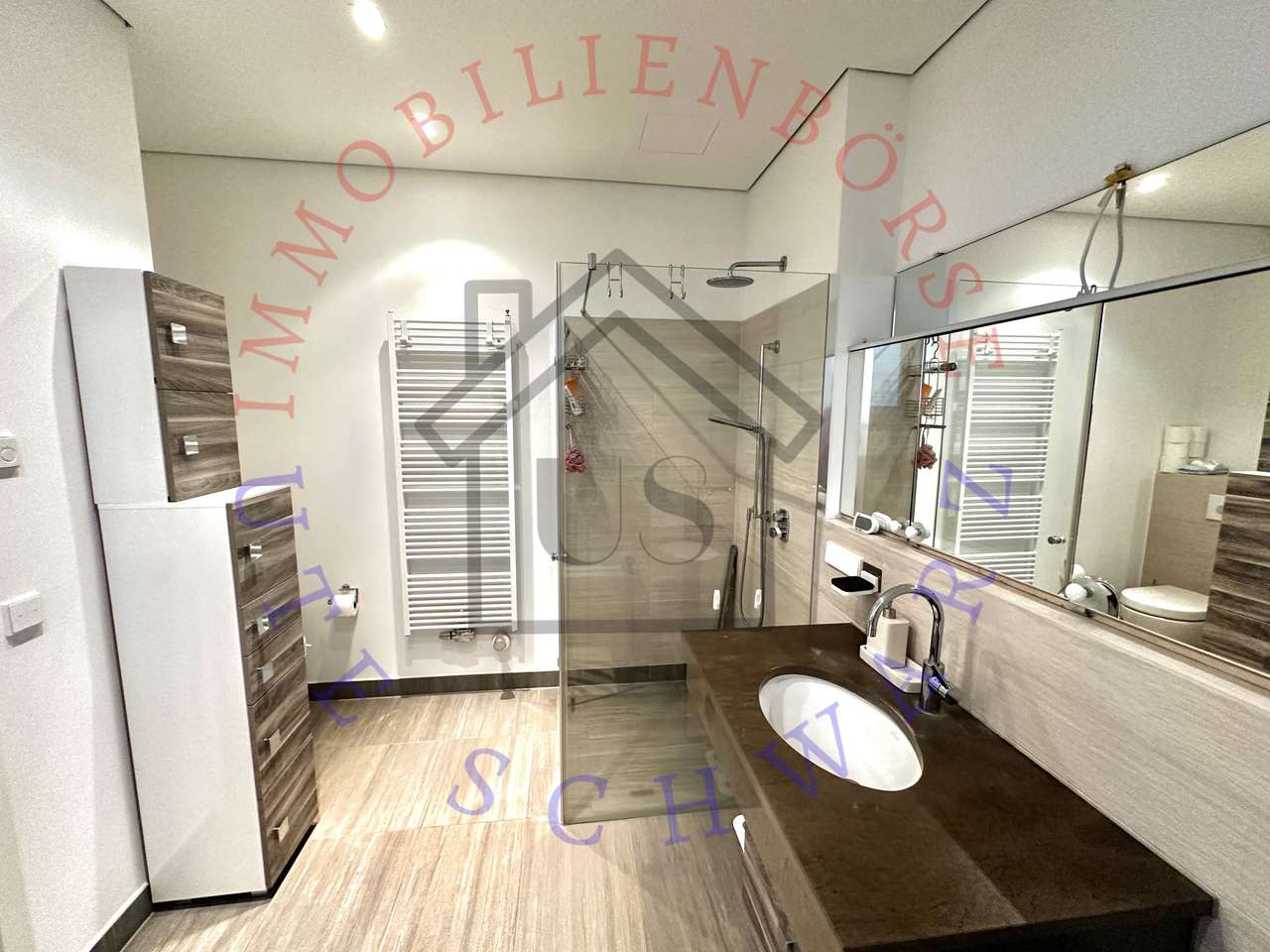 Gehobenes Wohnen in den Heinrich-Heine Gärten in großzügigen 188 Qm 5 Zimmer Maisonette + Eckbalkon