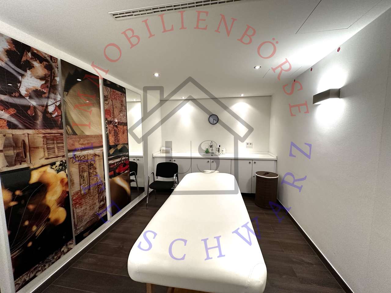 Gehobenes Wohnen in den Heinrich-Heine Gärten in großzügigen 188 Qm 5 Zimmer Maisonette + Eckbalkon