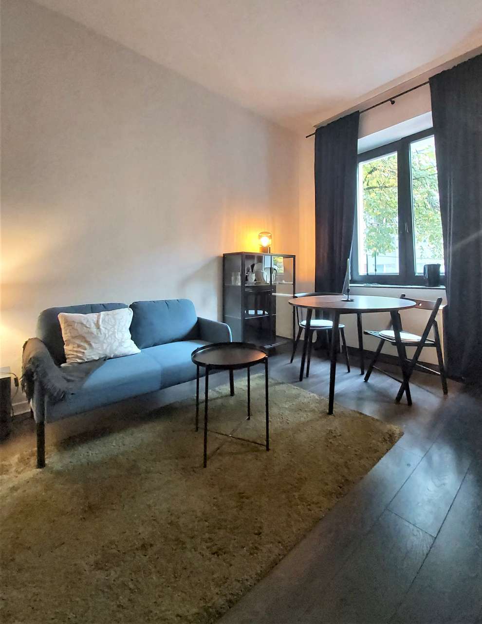 Pempelfort, 1-Zimmer-Wohnung, Miniküche 21 qm, frei ab sofort zum Selbstbezug od. Vermietung