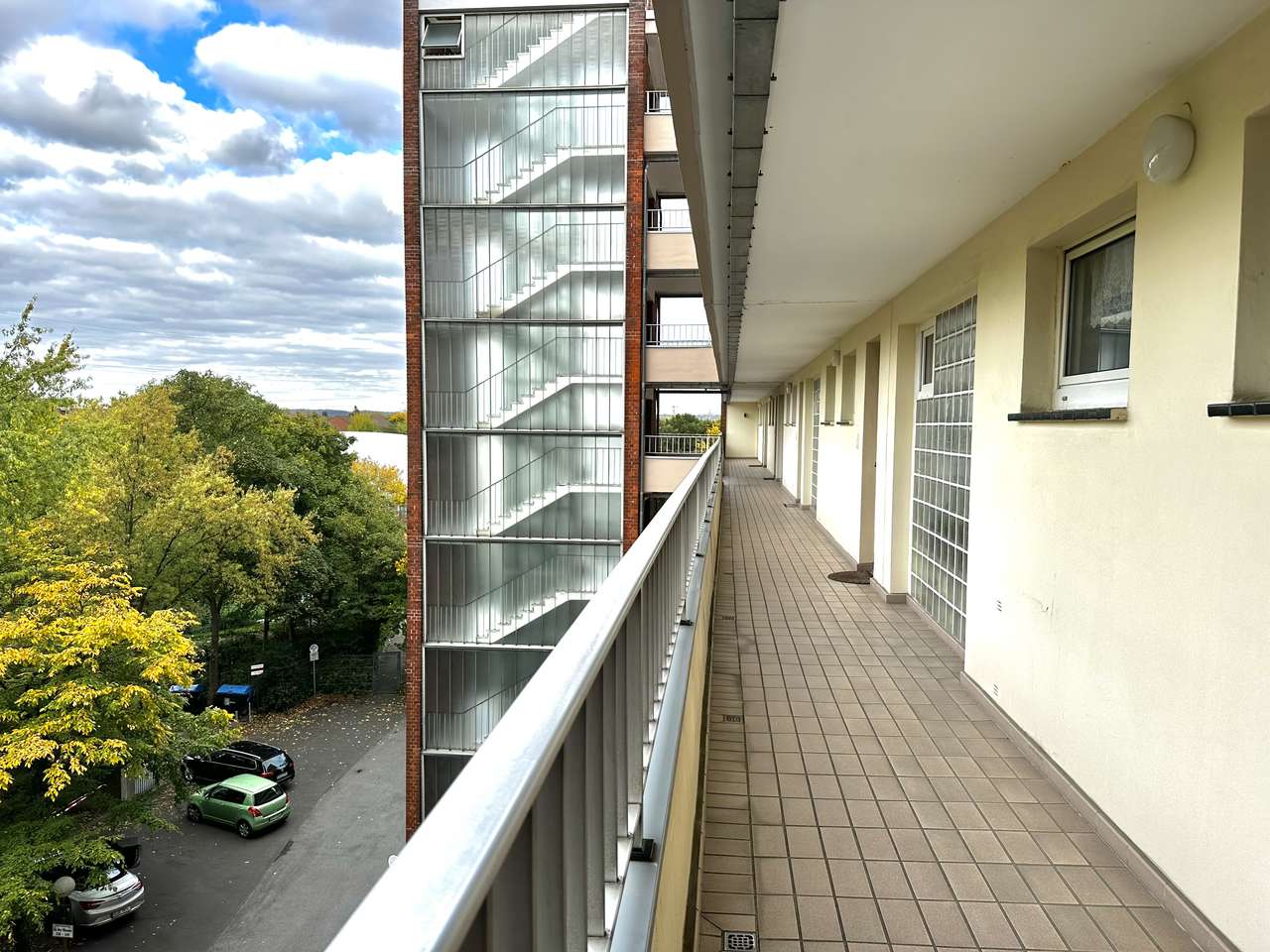 2-Zimmerwohnung mit Balkon, Aufzug, Stellplatz 758,50 € Kaltmiete