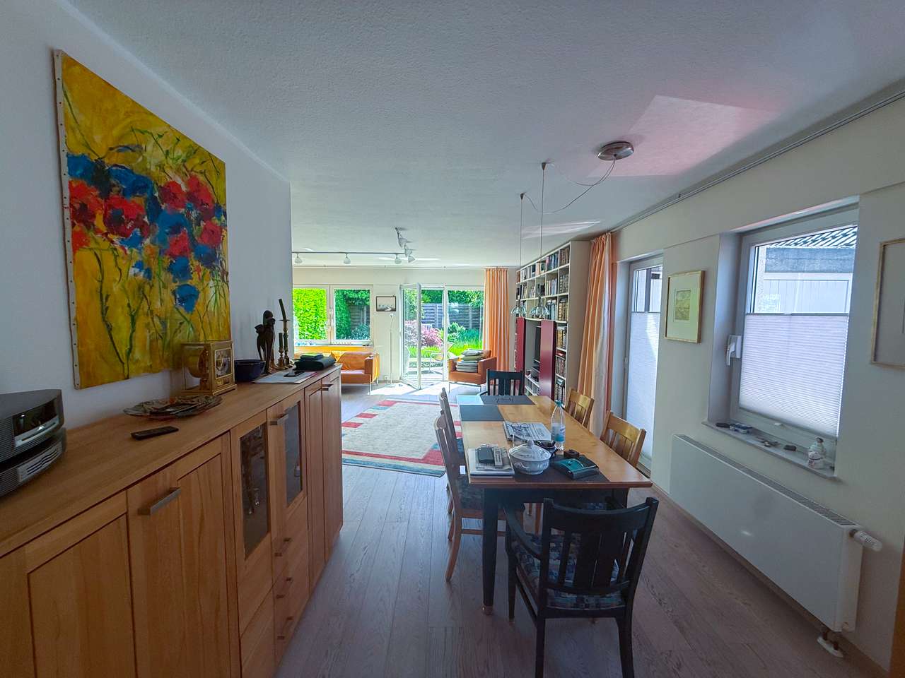 Attraktive moderne Doppelhaushälfte in gehobener Wohnlage – stilvoll wohnen mit Sauna & Südgarten