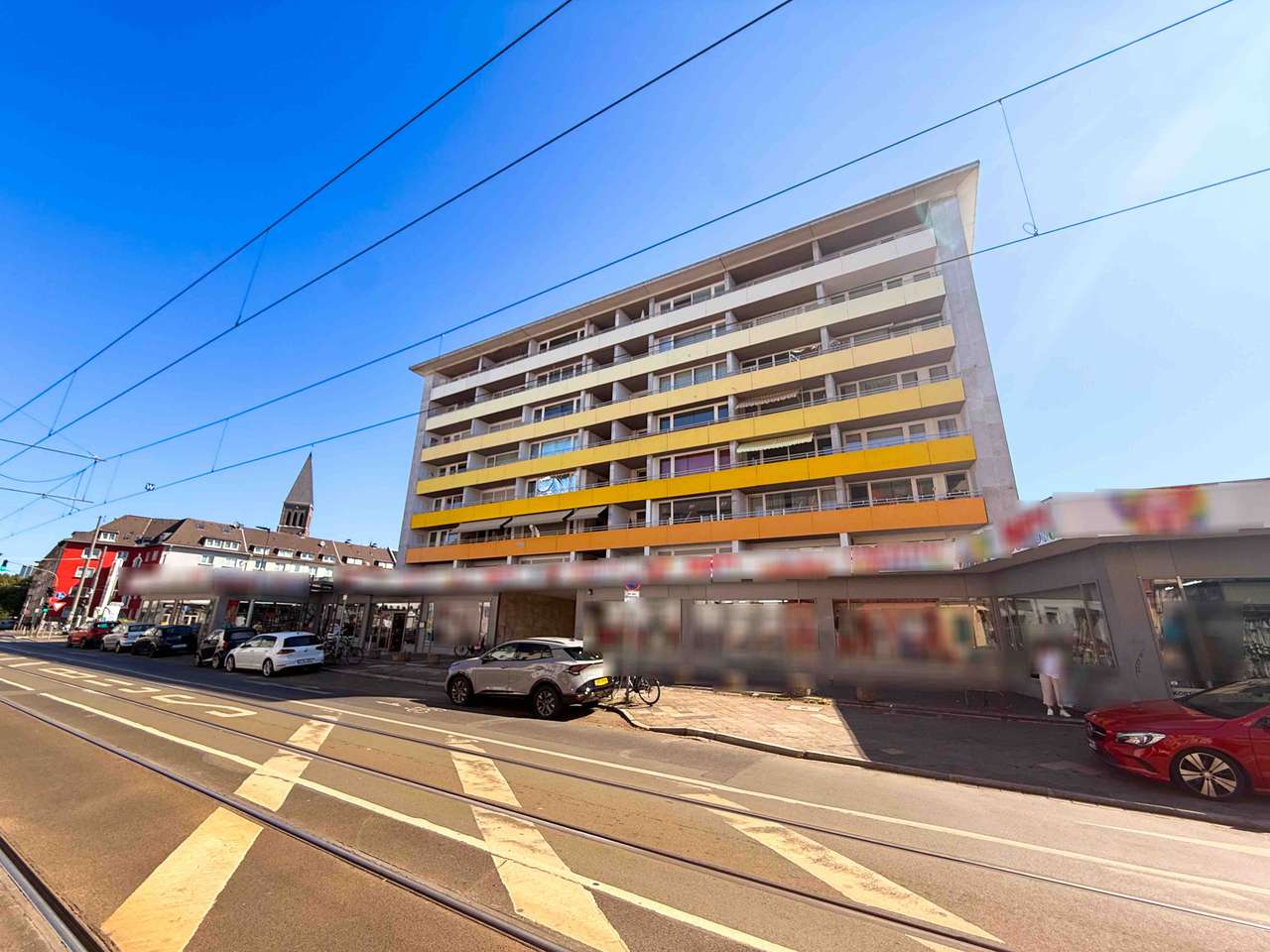 Gemütliche 2-Zimmer-Wohnung mit großem Balkon und Stellplatz