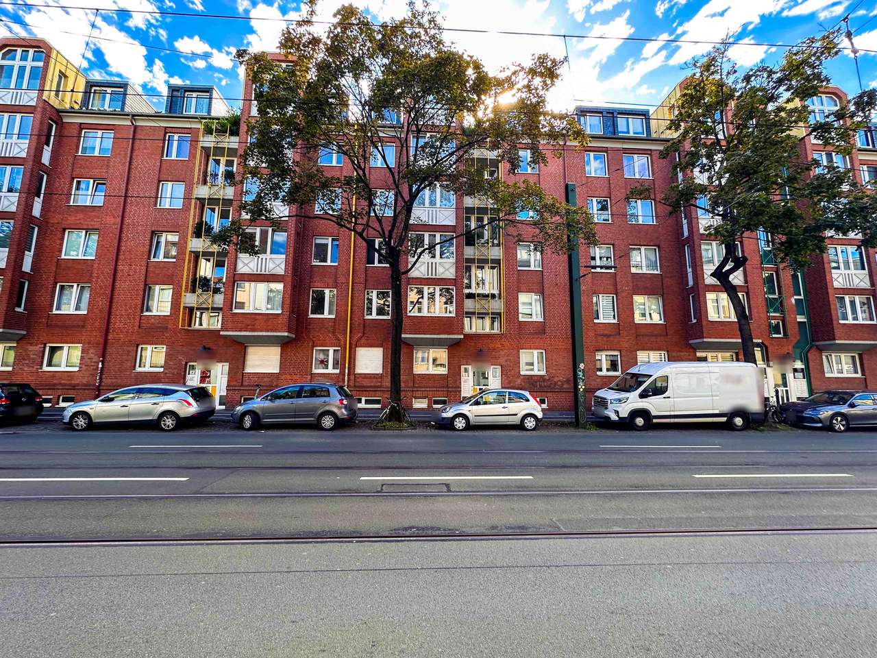Charmante 3-Zimmer-Erdgeschosswohnung mit Terrasse, Garten & Tiefgaragenstellplatz