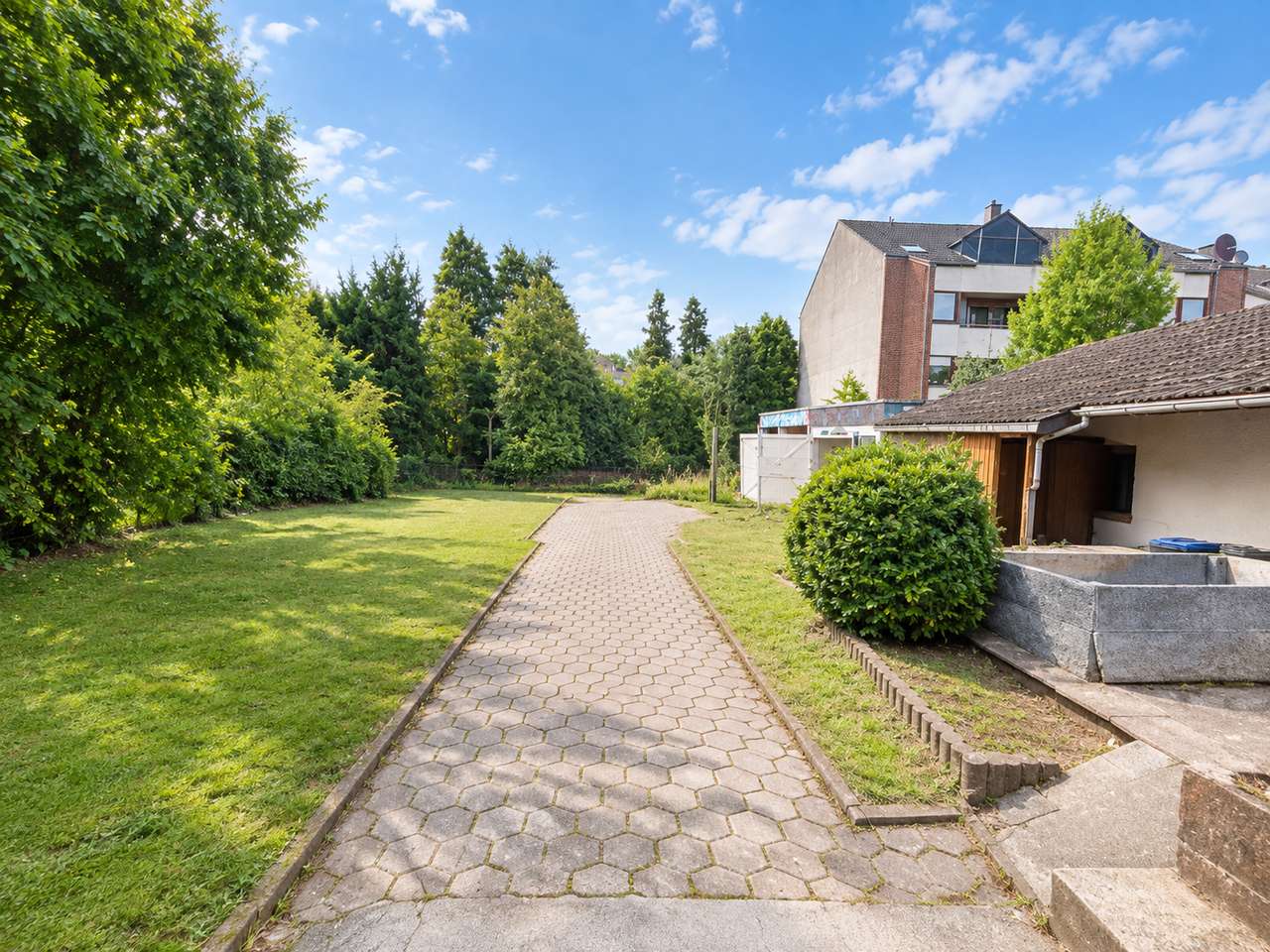 Kapitalinvestmentchance mit Neubau in ruhiger Lage