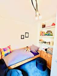 3. Kinderzimmer/ Arbeitszimmer 3. Kinderzimmer/ Arbeitszimmer