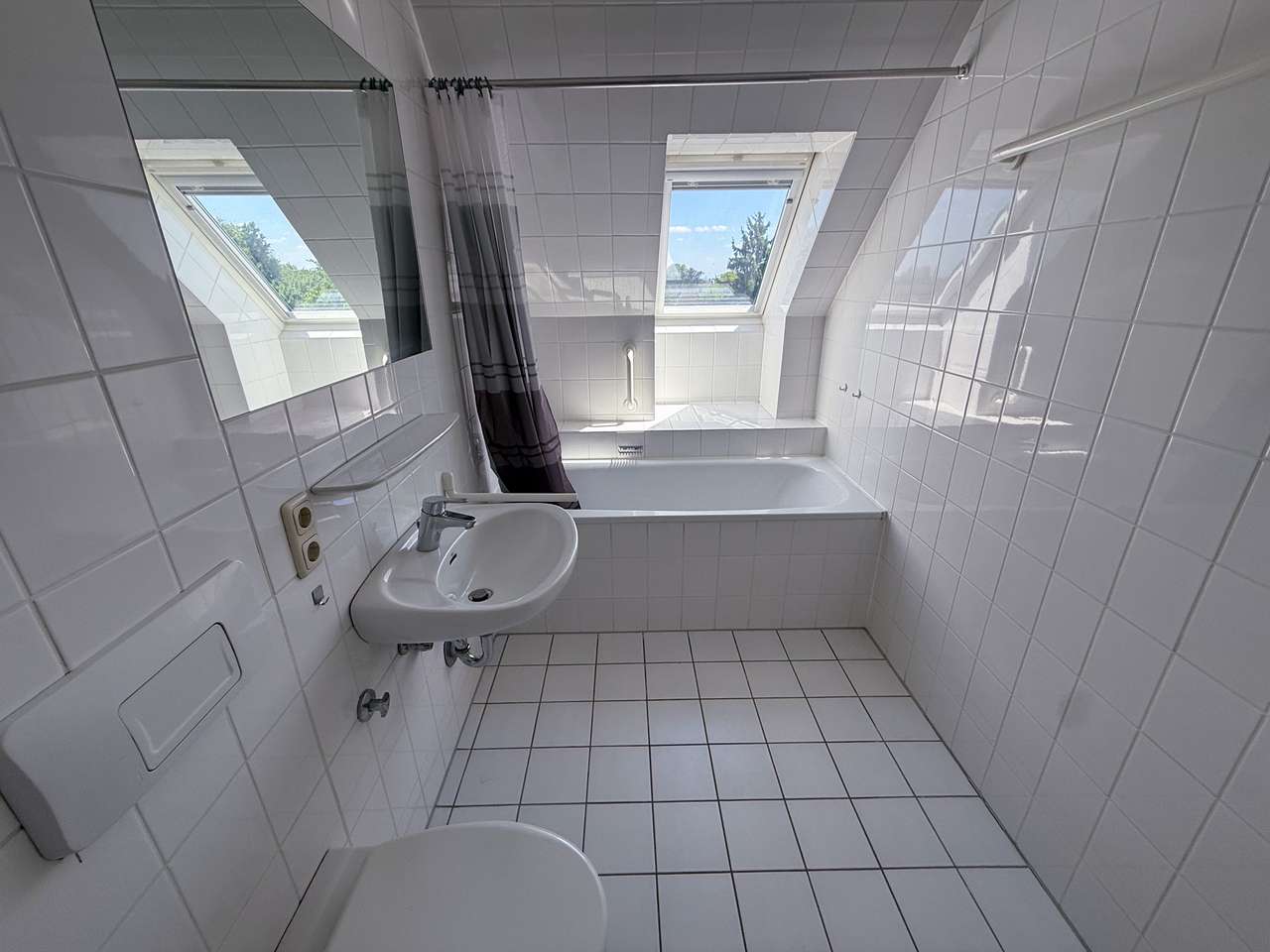 DG Badezimmer DG Badezimmer