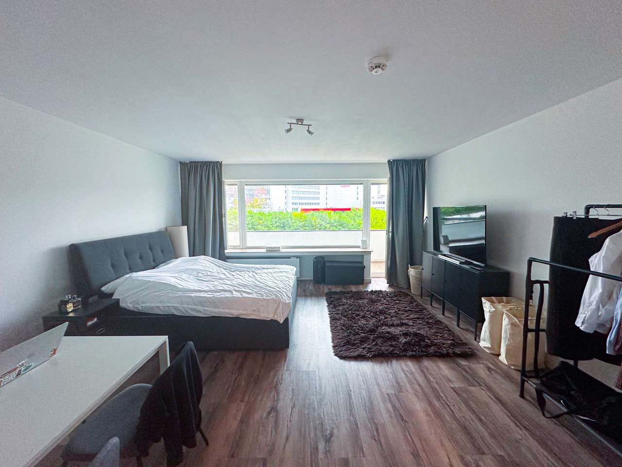 Gemütliche 2-Zimmer-Wohnung mit großem Balkon und Stellplatz 